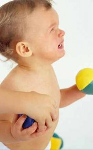 Pleurs de bébé : mais pourquoi pleure-t-il ?